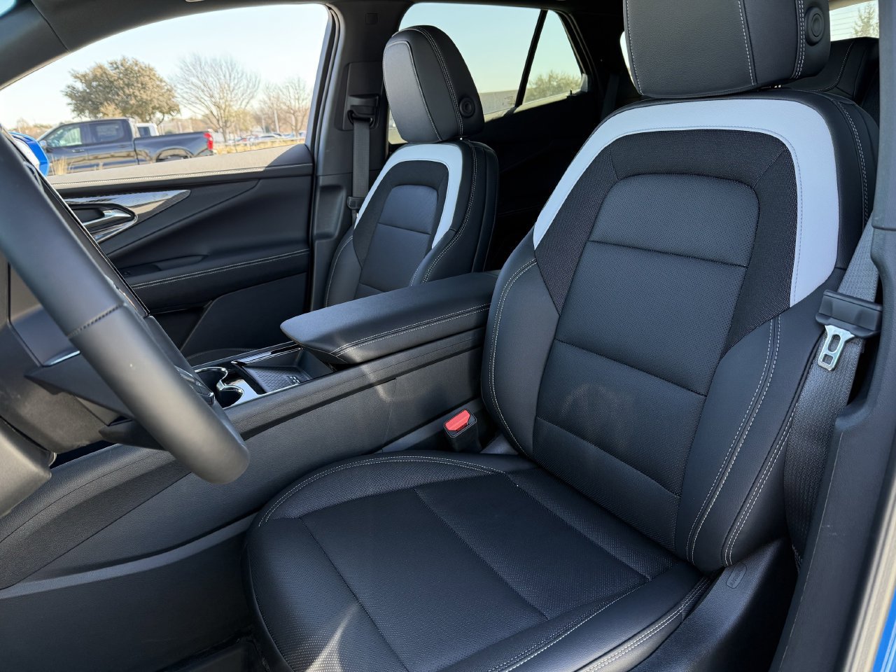 New 2026 Chevrolet Blazer EV LT w/ Super Cruise Package FWD image 22