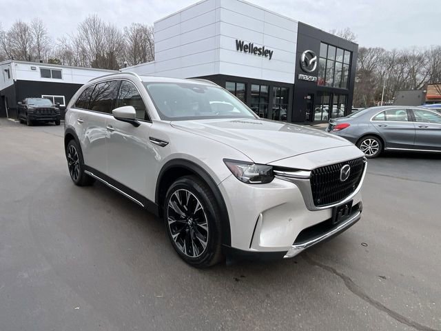 Used 2024 MAZDA CX-90 Plug-In Hybrid w/ Premium Pkg image 2