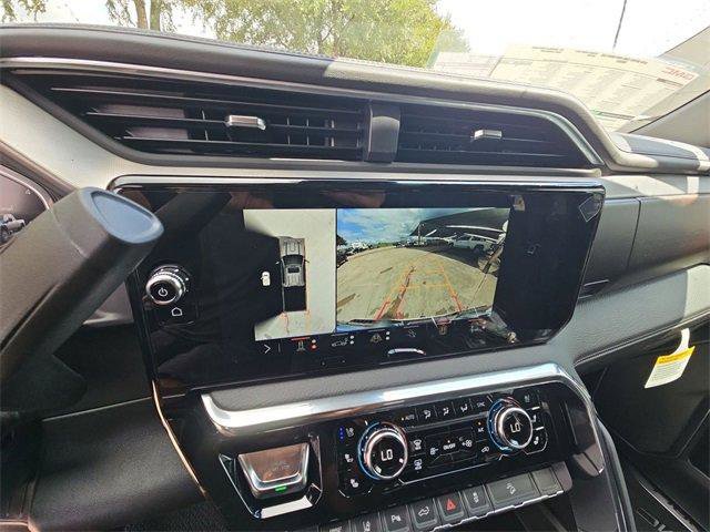 New 2026 GMC Sierra 3500 Denali w/ Denali Reserve Package image 15