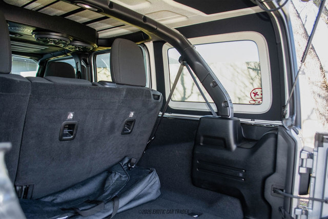 Used 2018 Jeep Wrangler Unlimited Sport S image 31