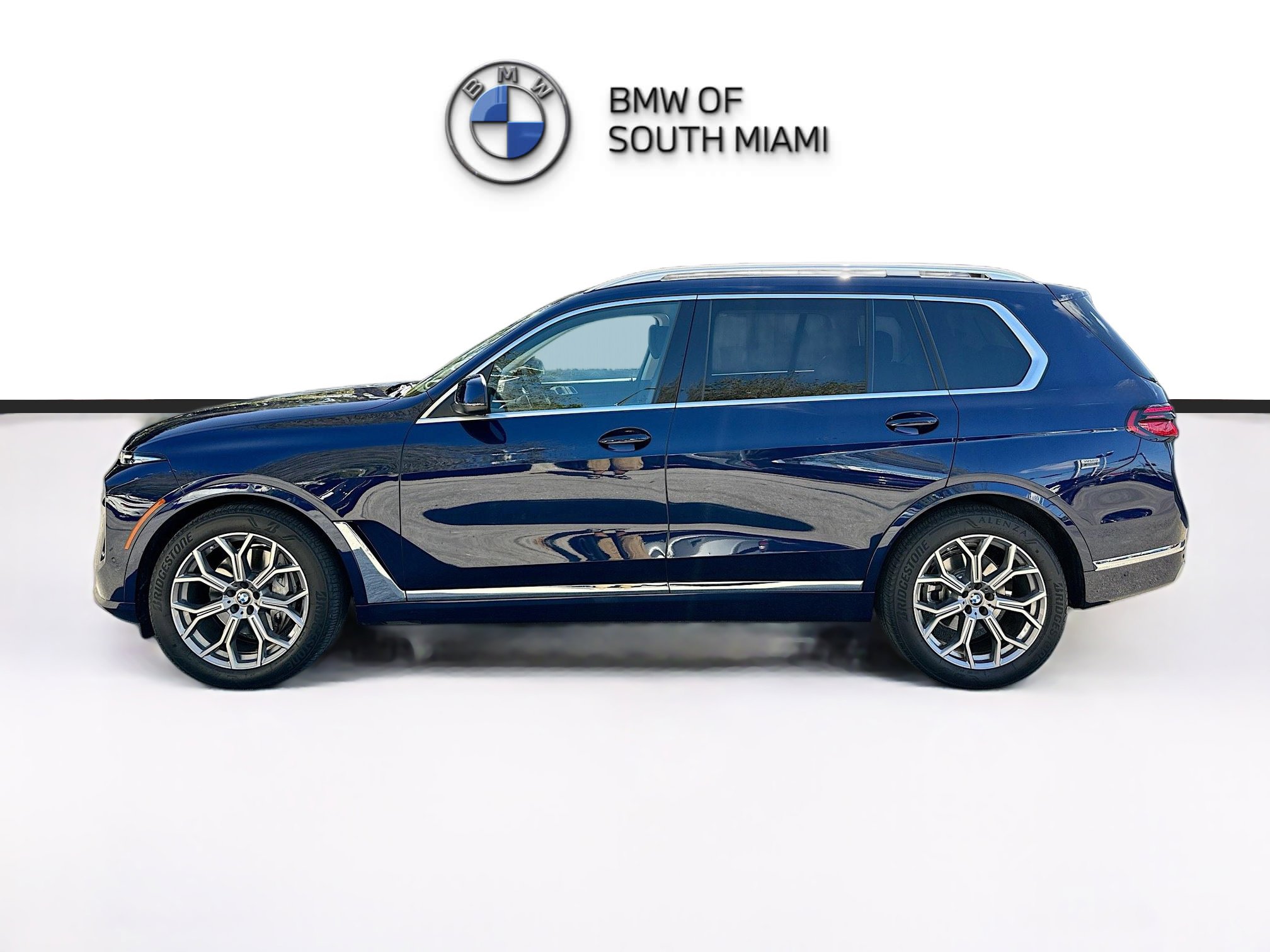 Certified 2023 BMW X7 xDrive40i image 4
