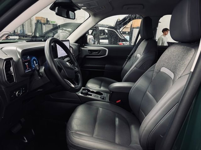 Used 2025 Ford Bronco Sport Badlands image 16