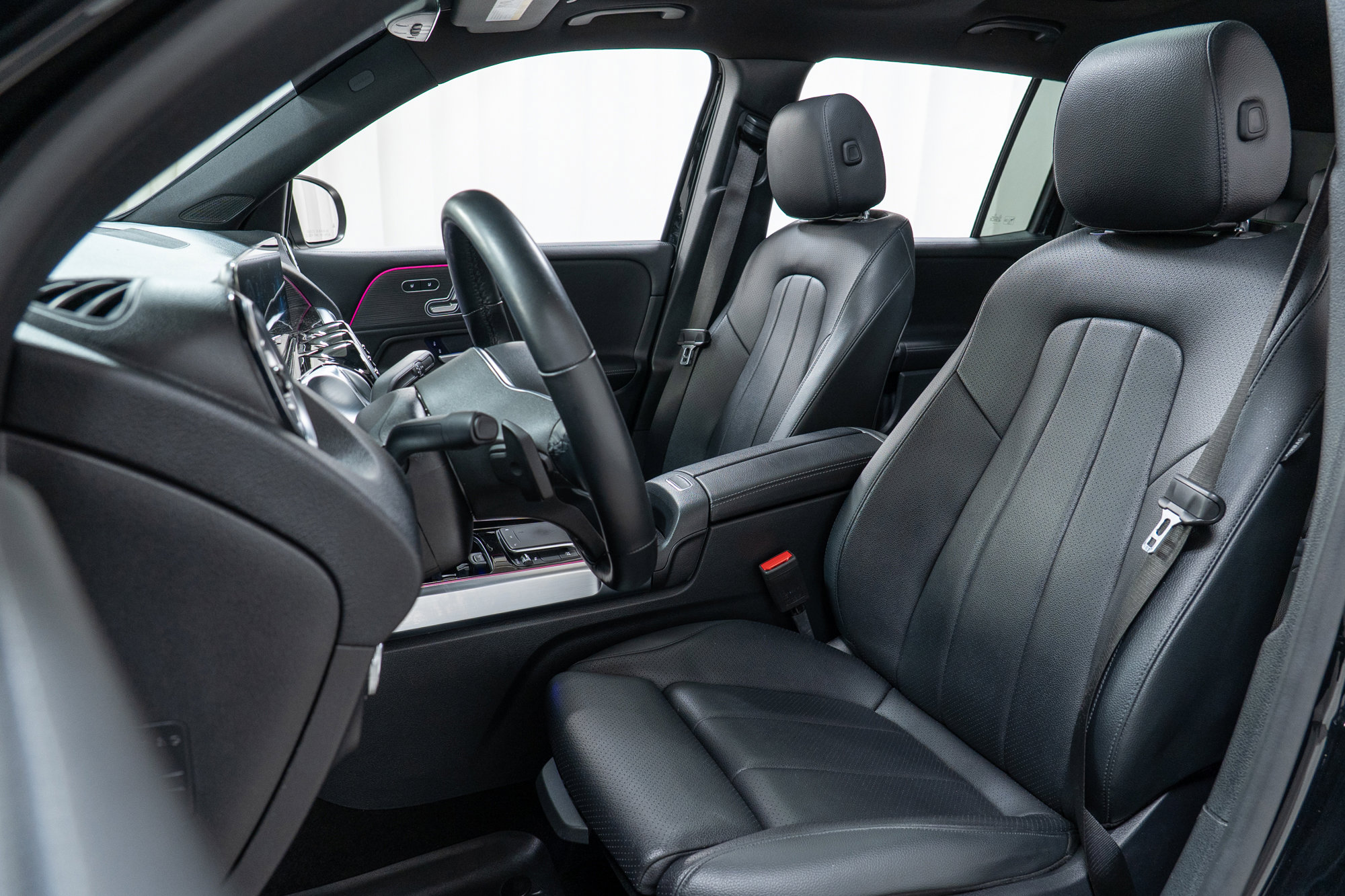 Certified 2022 Mercedes-Benz GLB 250 250 4MATIC image 13