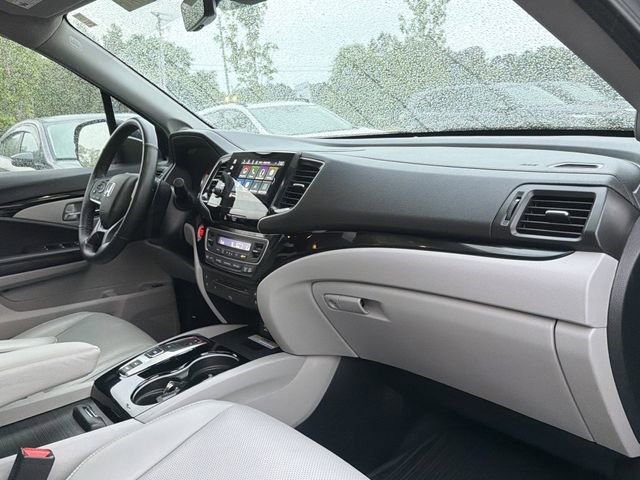 Used 2020 Honda Pilot Elite image 21