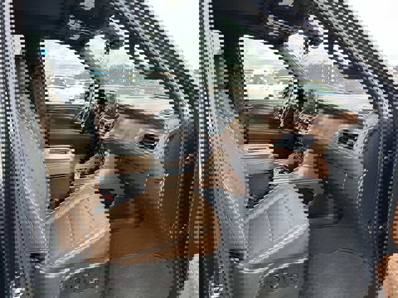 Used 2023 Chevrolet Tahoe High Country image 14