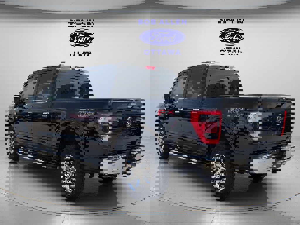 Used 2022 Ford F150 Lariat image 3