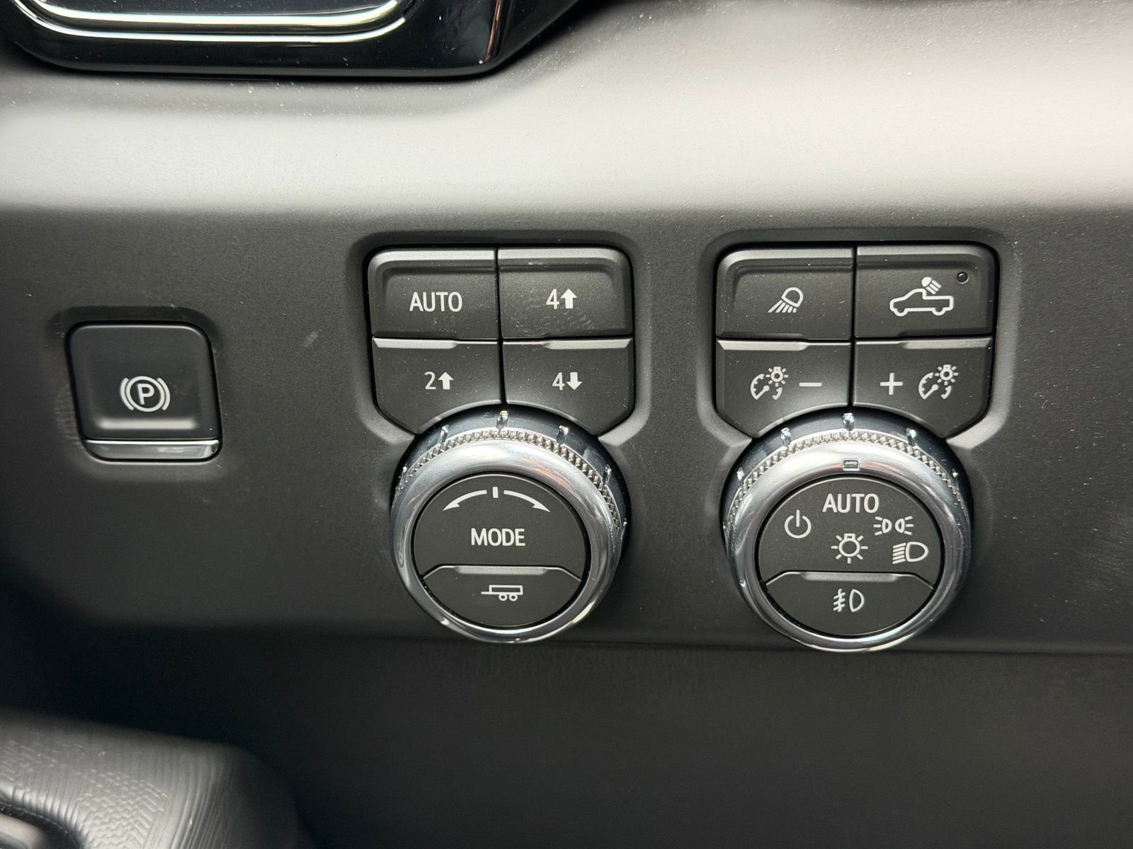 New 2026 GMC Sierra 1500 AT4X image 12