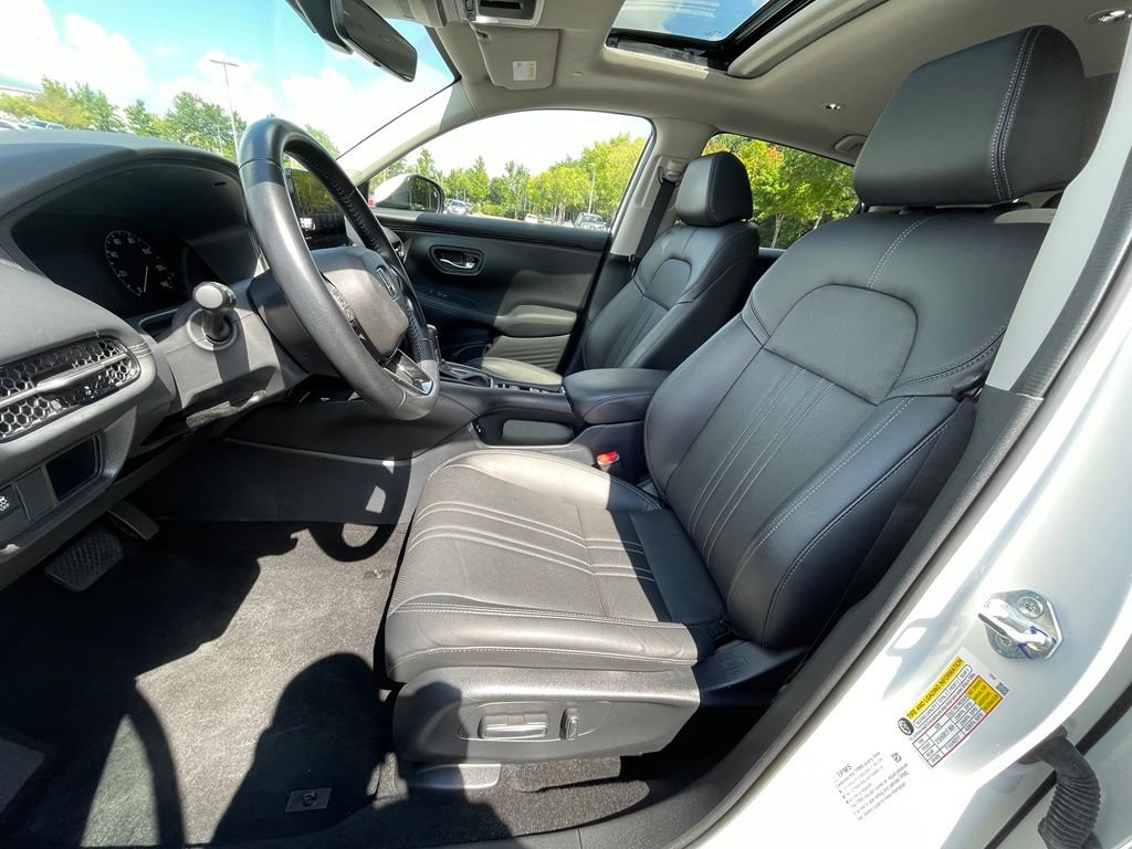 Certified 2025 Honda HR-V EX-L image 26