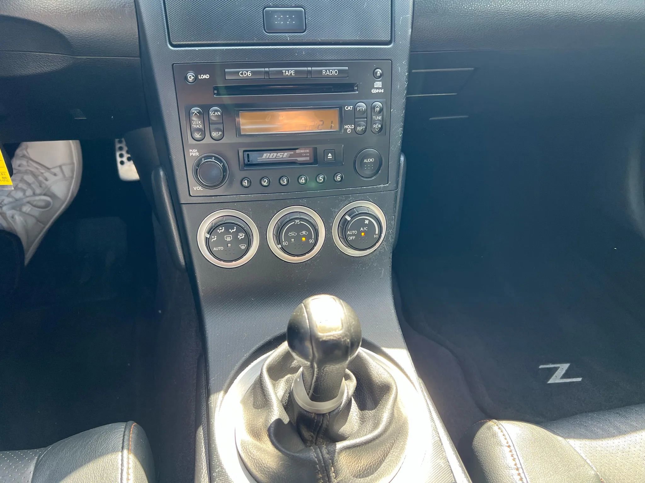 Used 2005 Nissan 350Z Touring image 15