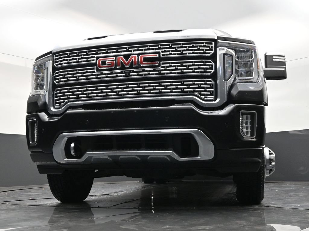 Used 2021 GMC Sierra 3500 Denali w/ Denali Ultimate Package AWD/4WD image 27