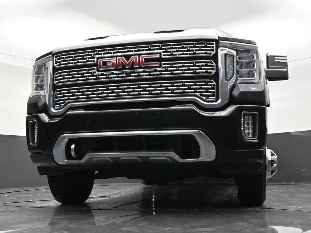 Used 2021 GMC Sierra 3500 Denali w/ Denali Ultimate Package AWD/4WD image 27