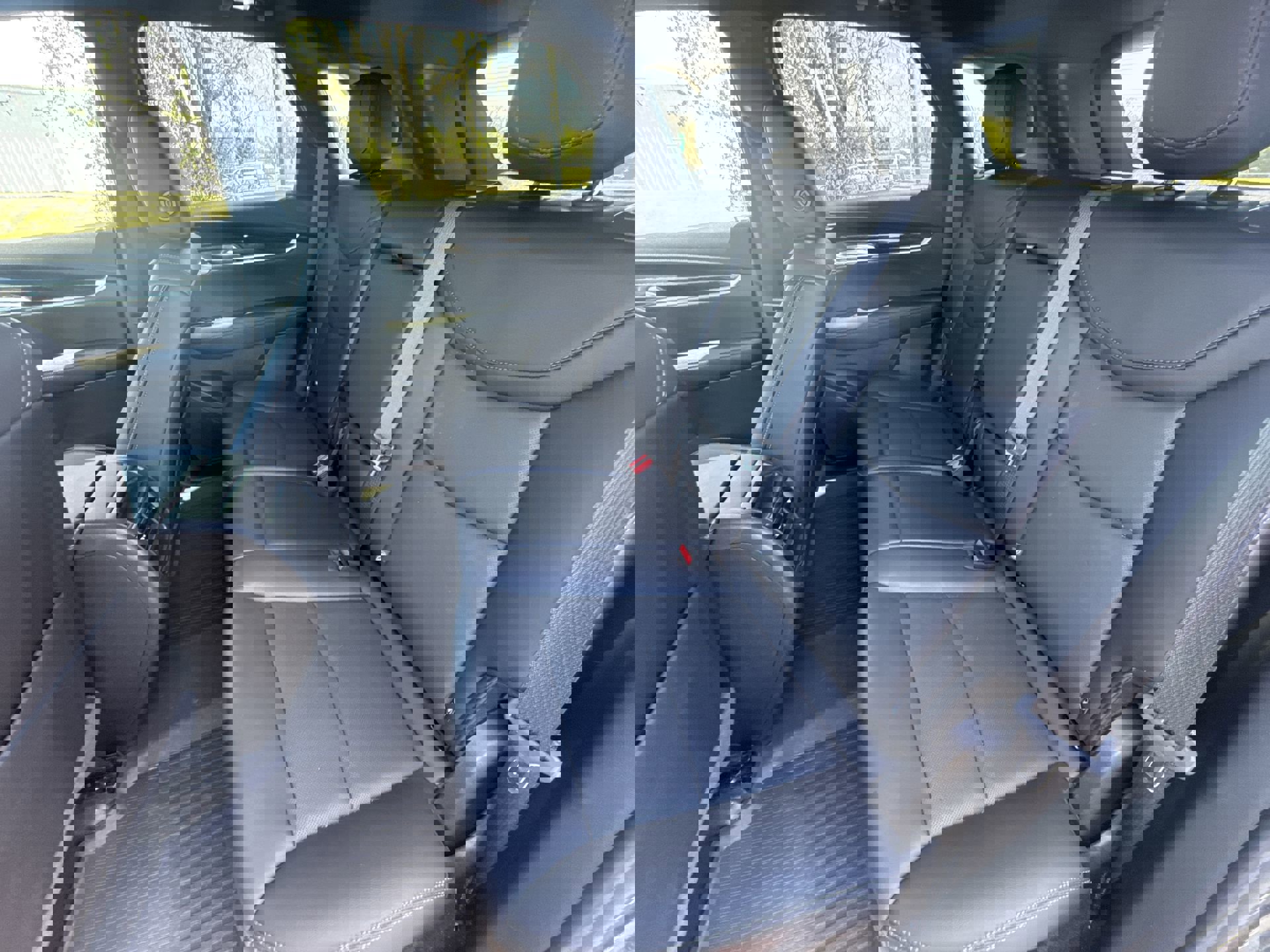 Certified 2021 Cadillac XT5 Premium Luxury image 23