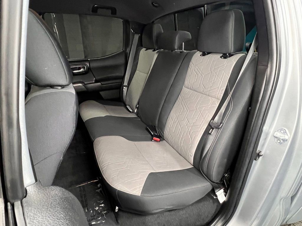 Used 2023 Toyota Tacoma TRD Sport image 11