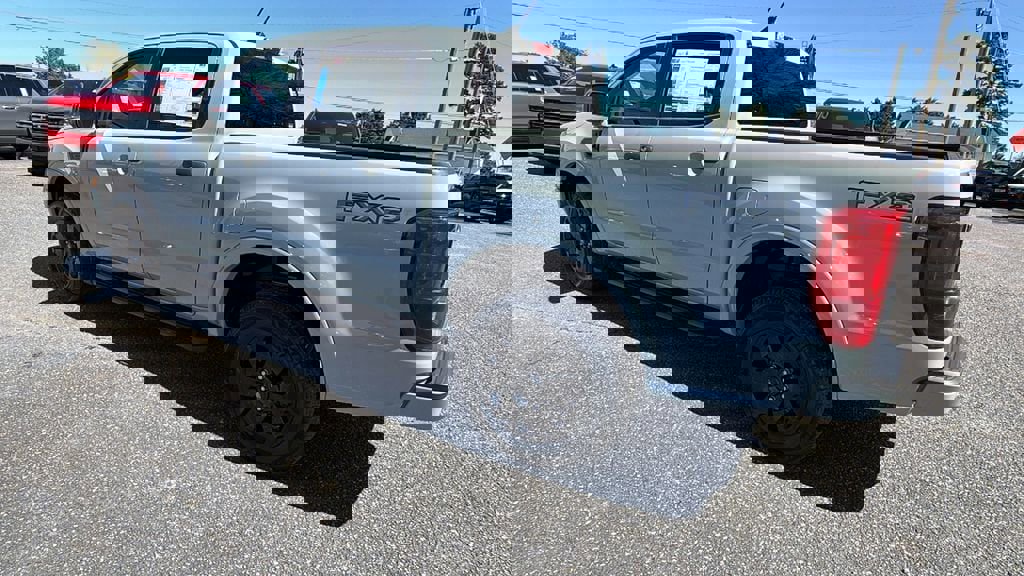 Used 2023 Ford Ranger XLT w/ Equipment Group 301A Mid image 7