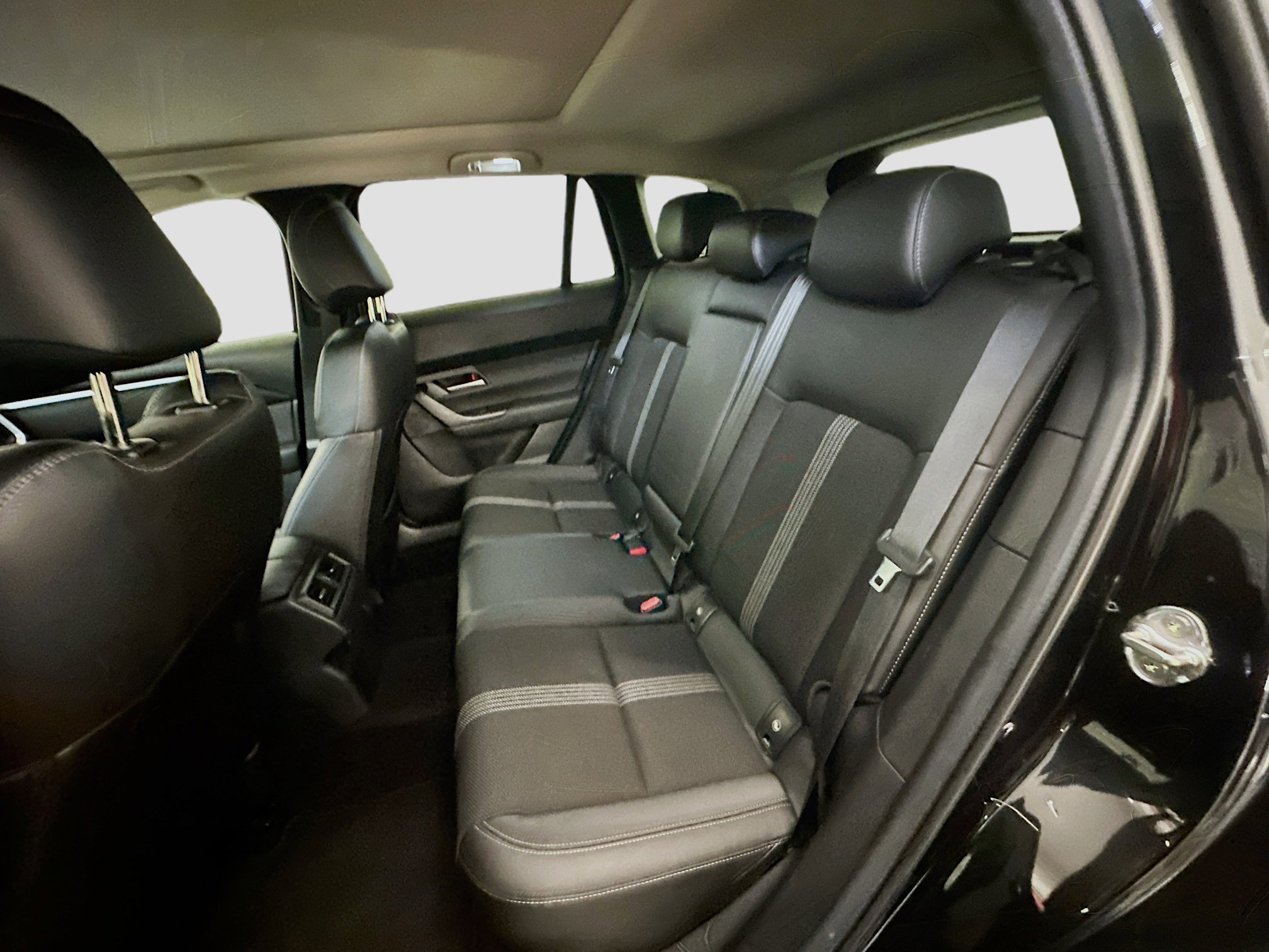 Used 2025 MAZDA CX-50 AWD 2.5 S w/ Premium Package image 30