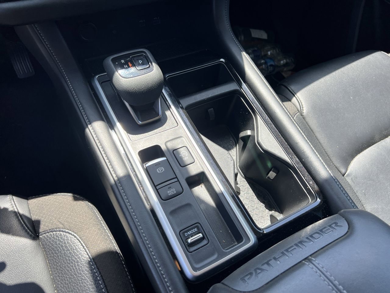 Certified 2024 Nissan Pathfinder SL image 11