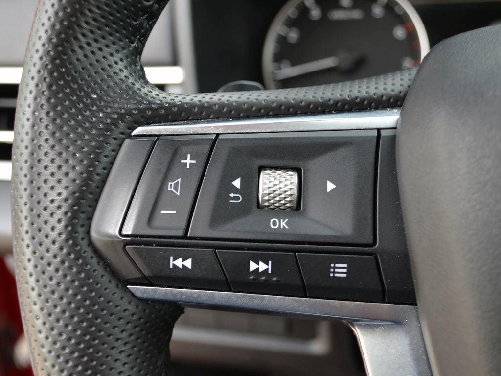 Used 2025 Mitsubishi Outlander AWD image 15