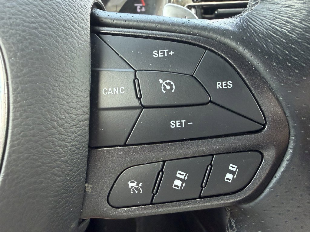 Used 2024 Dodge Durango R/T AWD/4WD image 17