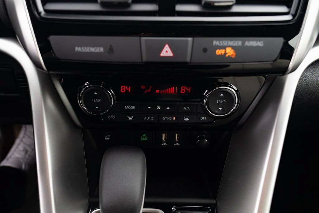 New 2026 Mitsubishi Eclipse Cross SEL AWD/4WD image 16