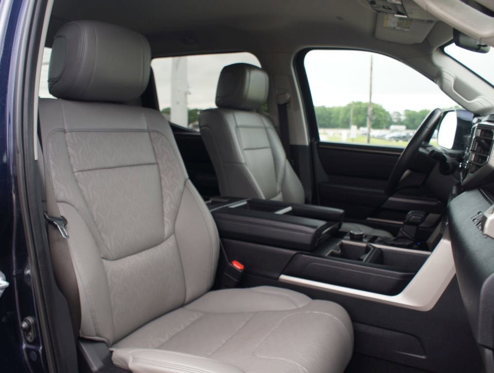 Used 2022 Toyota Tundra SR5 w/ TRD Off-Road Premium Package AWD/4WD image 24