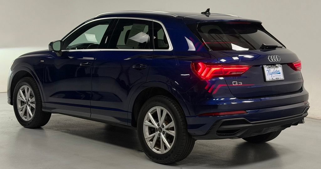 Used 2023 Audi Q3 2.0T Premium AWD/4WD image 4