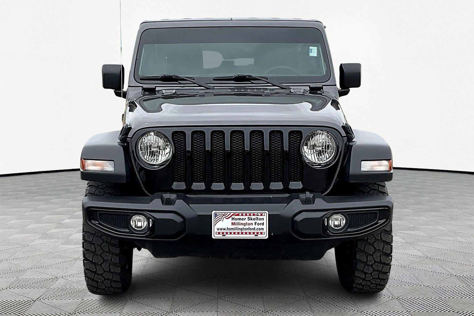 Used 2023 Jeep Wrangler Willys image 3