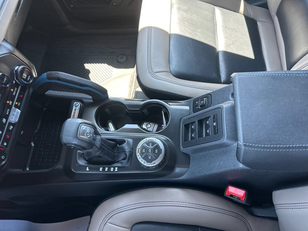 Used 2024 Ford Bronco Wildtrak AWD/4WD image 14