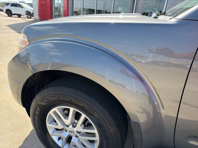 Used 2020 Nissan Frontier SV w/ SV Utility Package image 7
