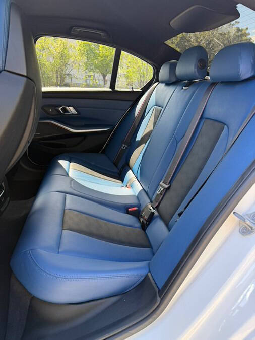 Used 2023 BMW M3 Competition w/ Executive Package AWD/4WD image 34