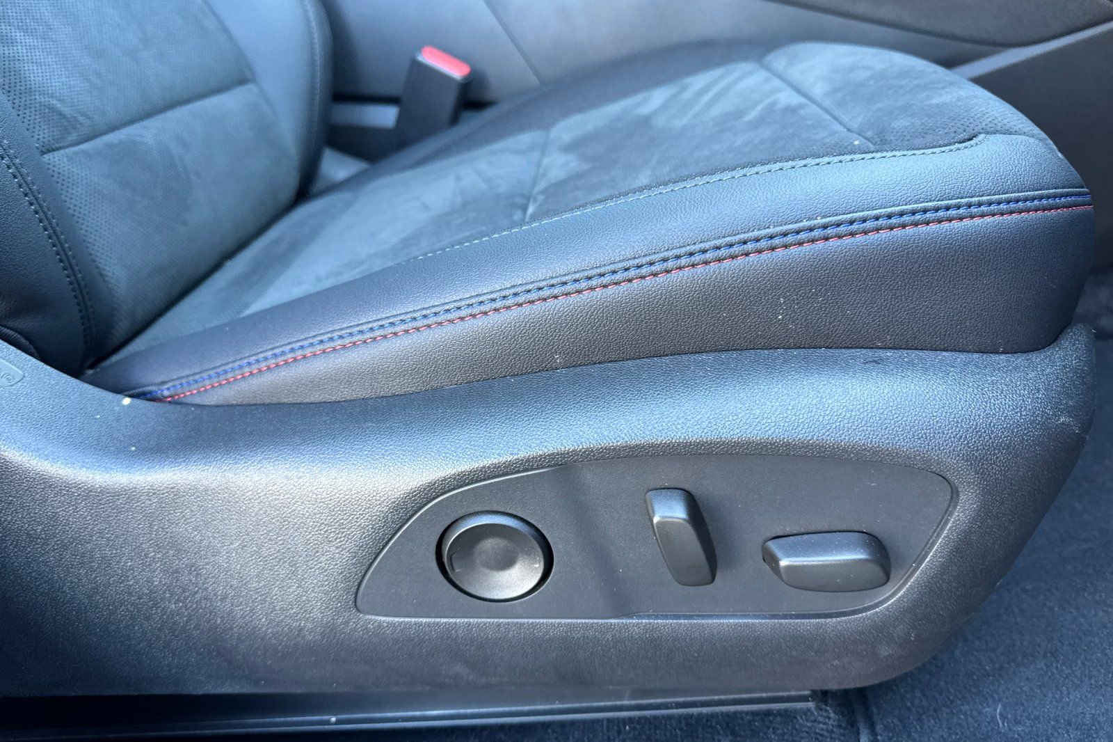 Used 2026 Chevrolet Blazer EV RS image 23