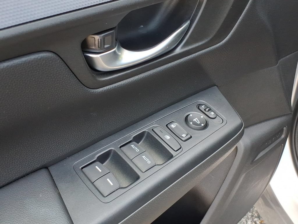Used 2024 Honda CR-V EX image 11
