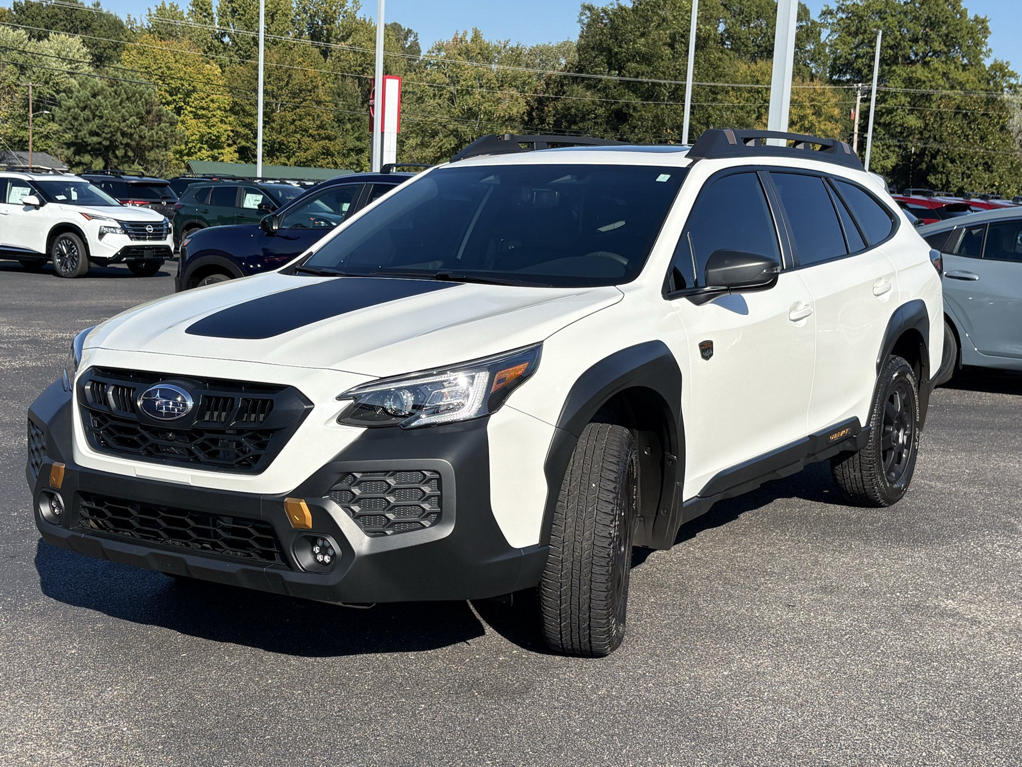 Used 2025 Subaru Outback Wilderness AWD/4WD image 2