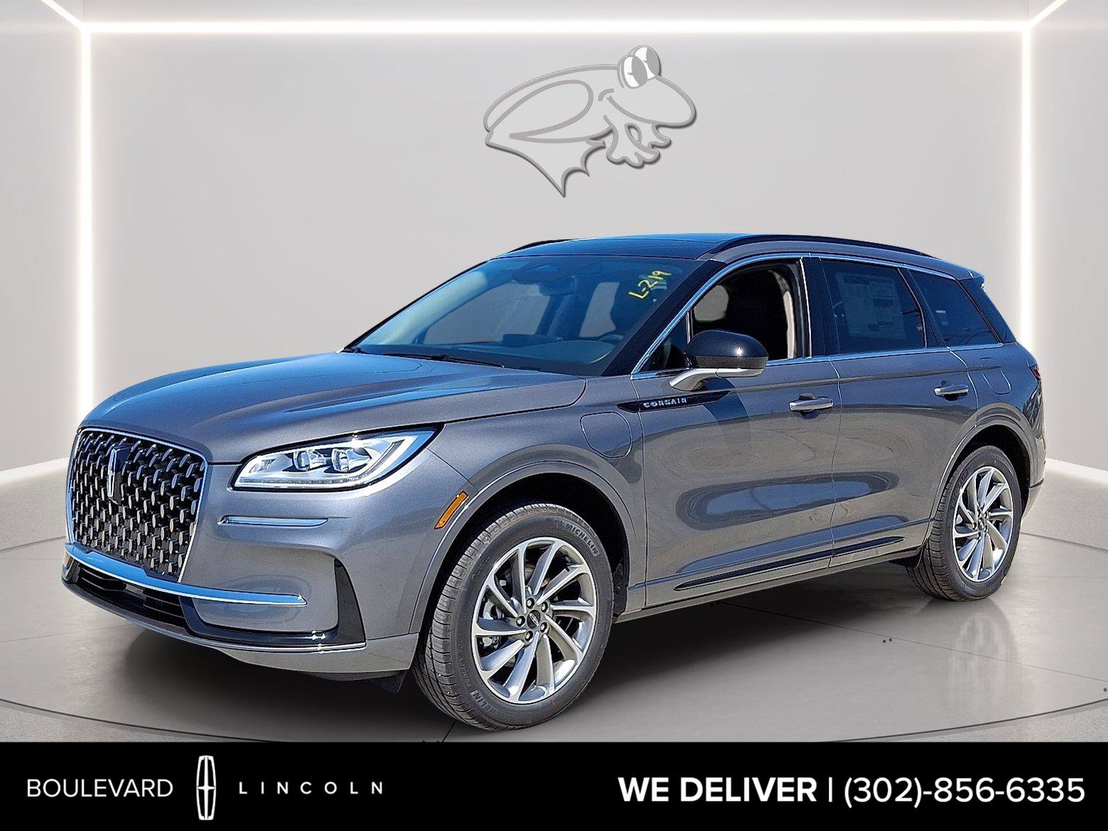 New 2025 Lincoln Corsair Grand Touring AWD/4WD image 1
