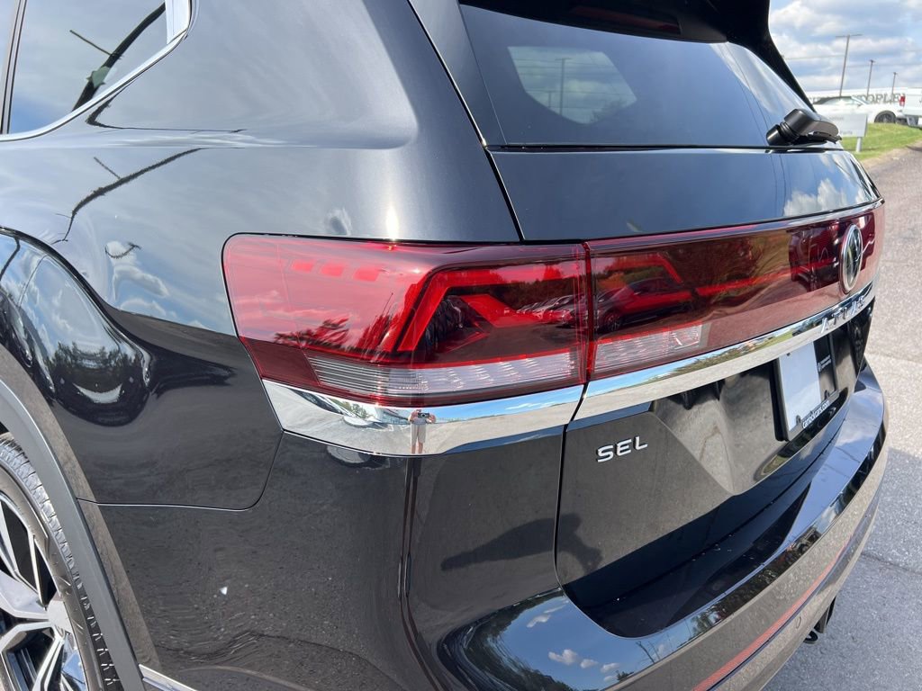 New 2026 Volkswagen Atlas SEL Premium R-Line image 12