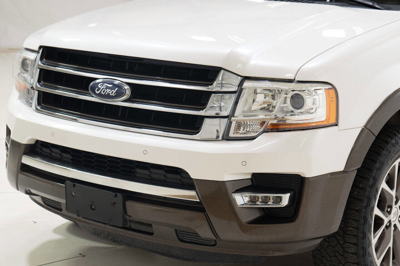 Used 2015 Ford Expedition King Ranch RWD image 12