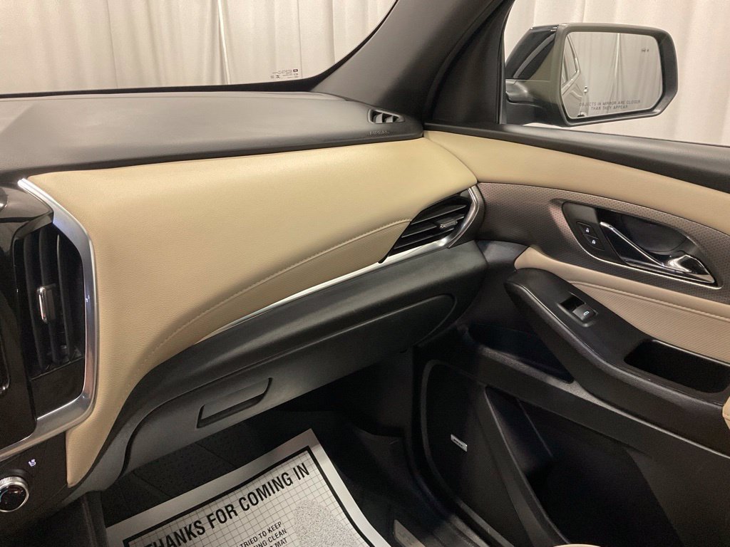 Used 2023 Chevrolet Traverse Premier w/ LPO, Floor Liner Package AWD/4WD image 25