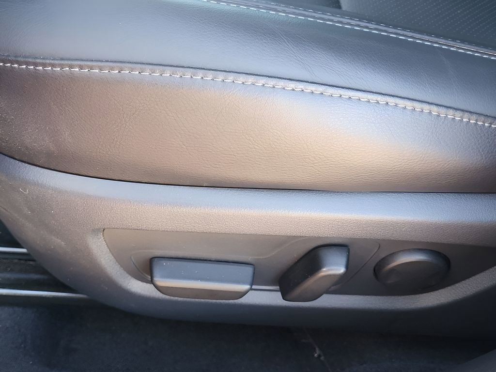 Used 2025 MAZDA CX-50 AWD 2.5 Hybrid w/ Premium Pkg image 14