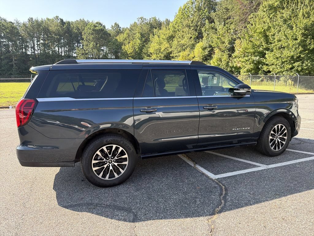 Used 2025 Ford Expedition Max Platinum AWD/4WD image 15
