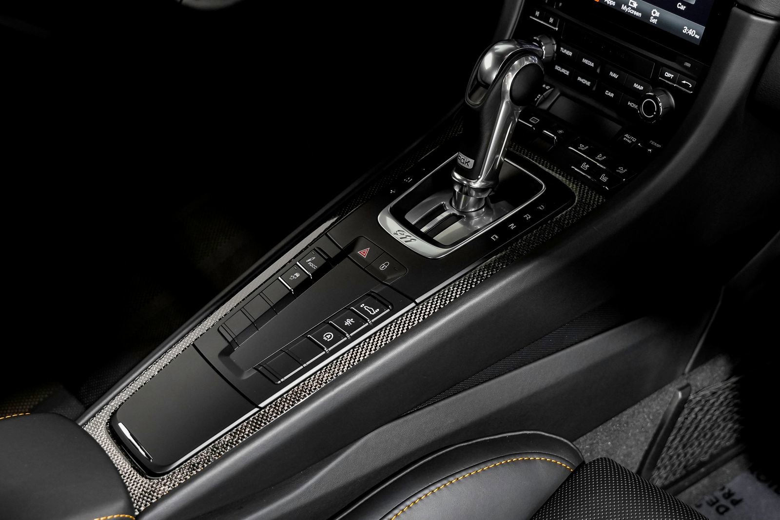 Used 2018 Porsche 911 Turbo S AWD/4WD image 39