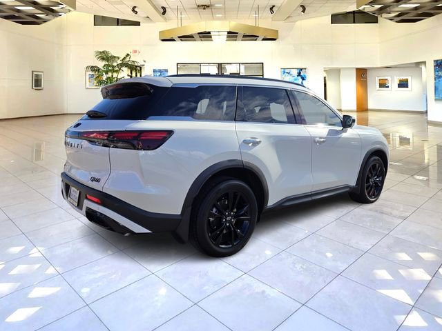 Certified 2025 INFINITI QX60 Luxe w/ Black Edition image 7