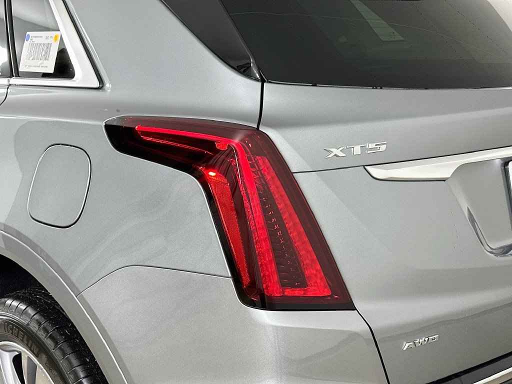 New 2026 Cadillac XT5 Premium Luxury w/ LPO, Floor Liner Package AWD/4WD image 42