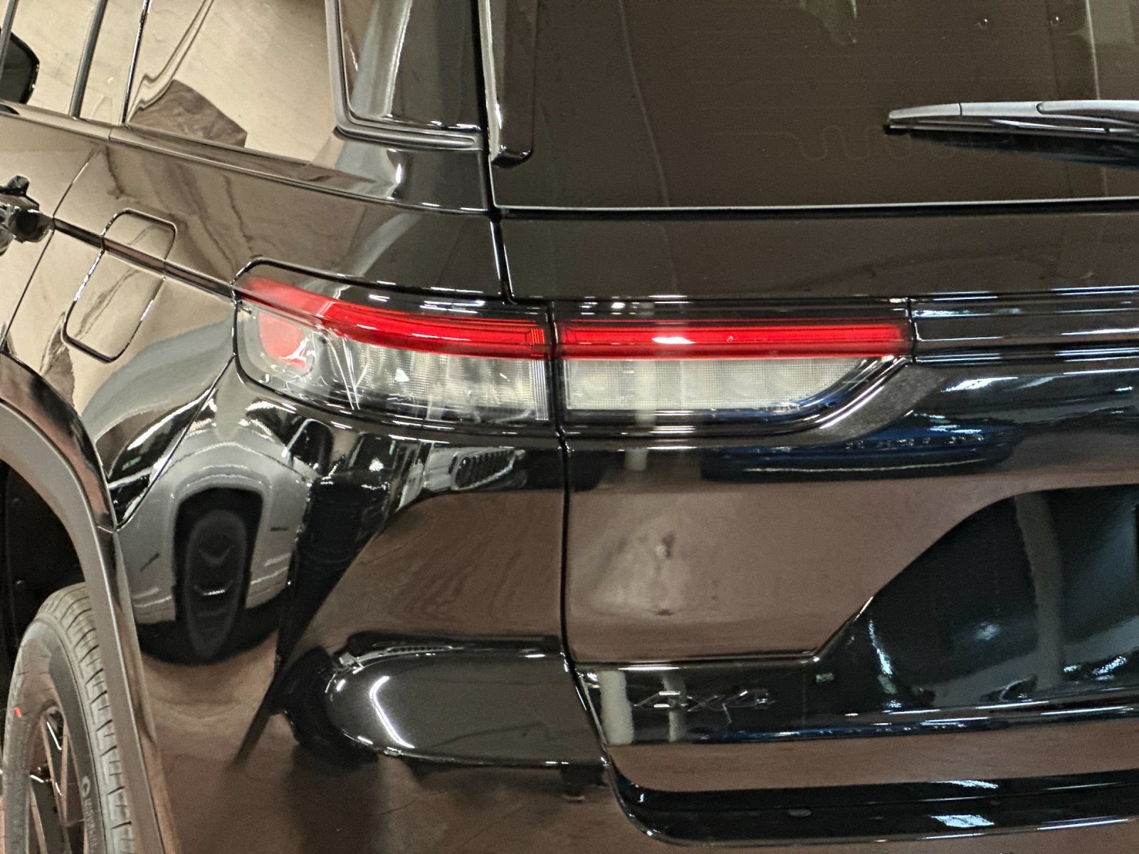 New 2026 Jeep Grand Cherokee Altitude AWD/4WD image 26
