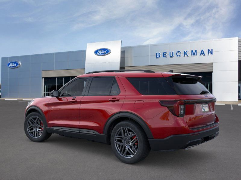 Used 2026 Ford Explorer ST-Line w/ ST-Line Street Pack image 6
