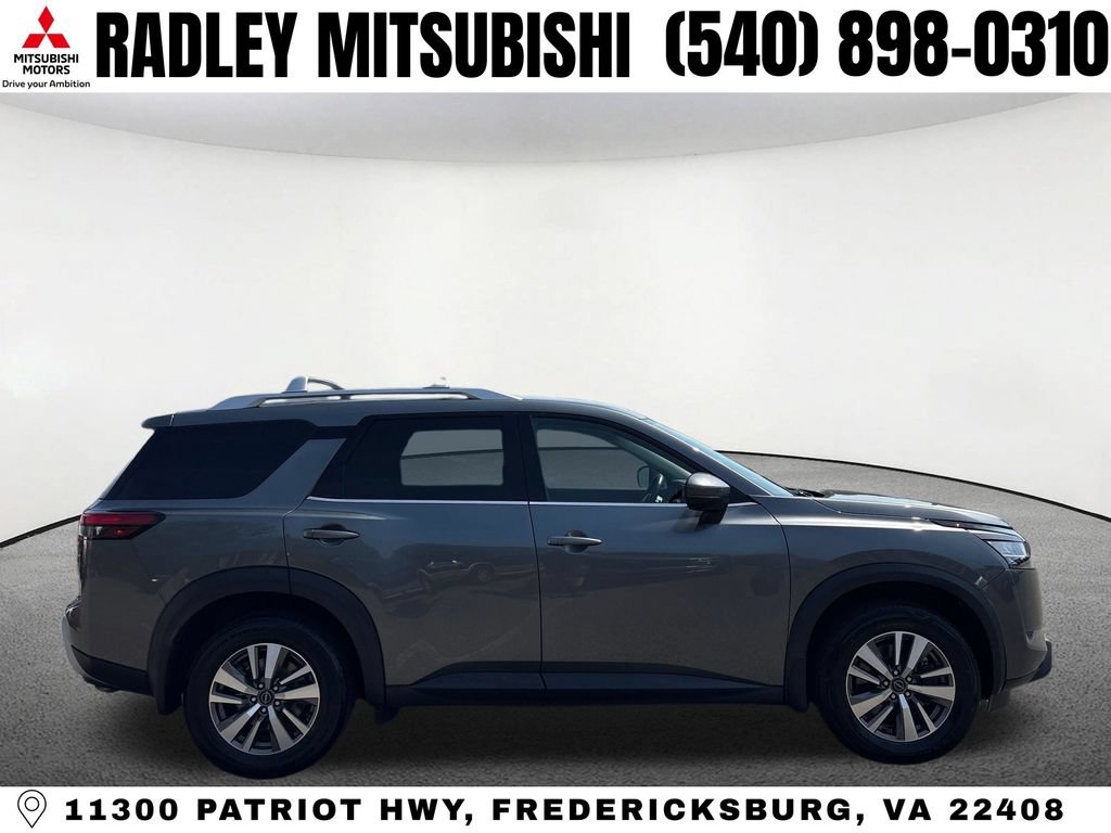 Used 2023 Nissan Pathfinder SL AWD/4WD image 20