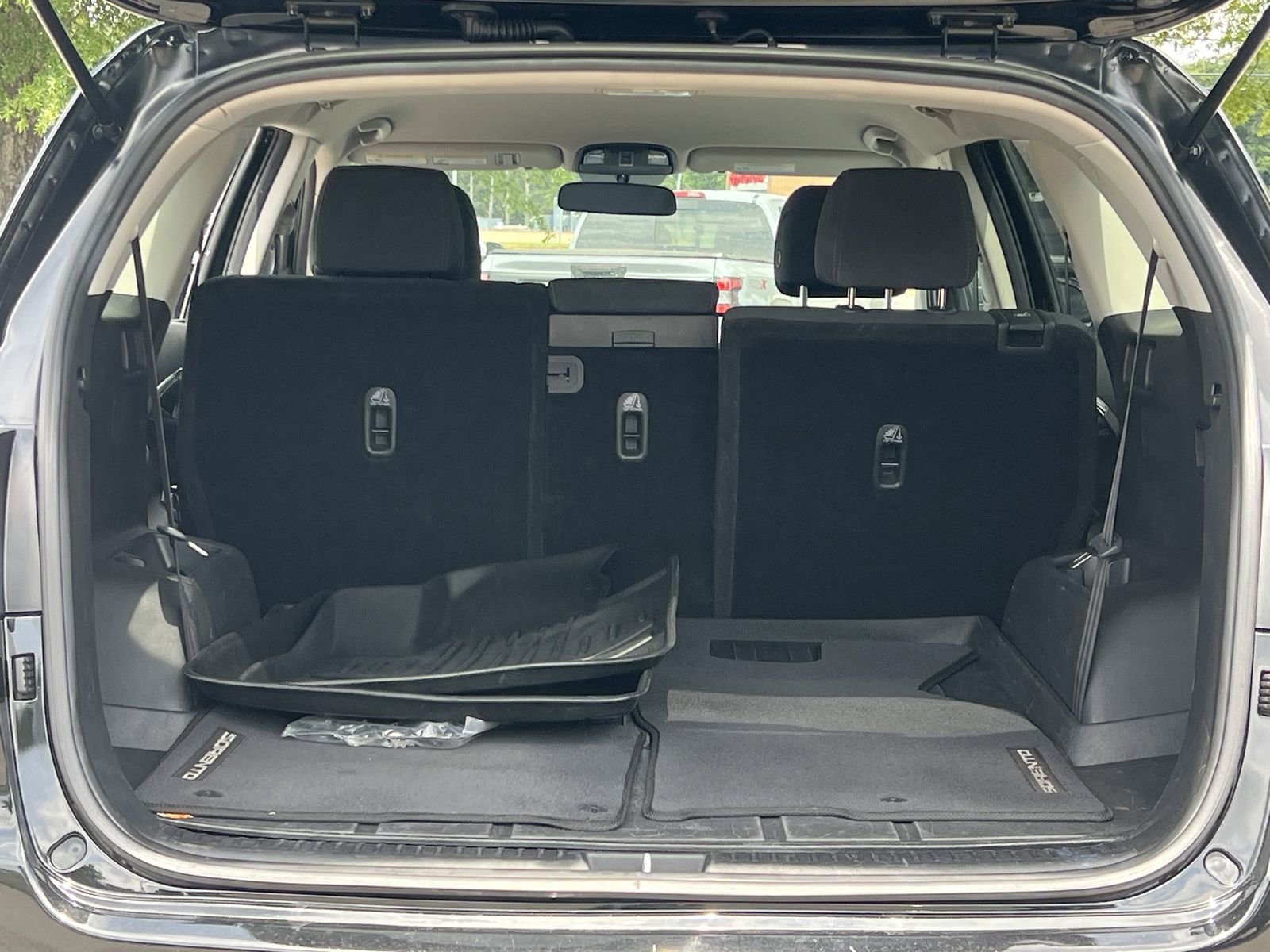 Used 2017 Kia Sorento LX FWD image 19