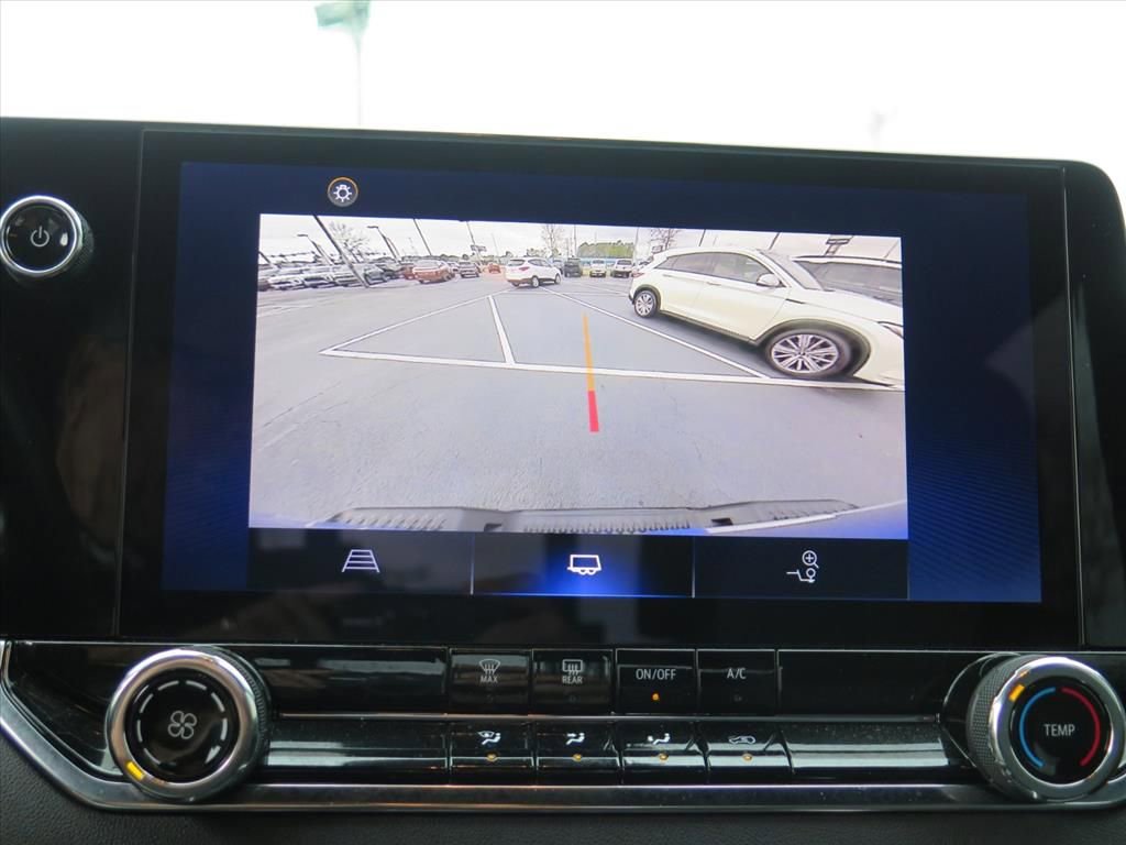 Used 2023 Chevrolet Colorado Trail Boss w/ Advanced Trailering Package image 13