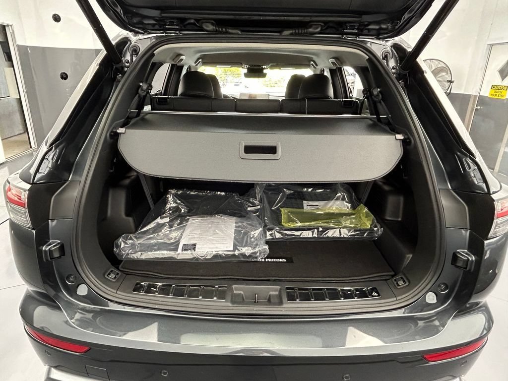 New 2026 Mitsubishi Outlander SE AWD/4WD image 45