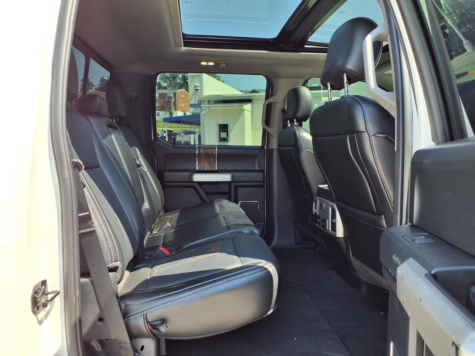 Used 2019 Ford F150 Lariat AWD/4WD image 29