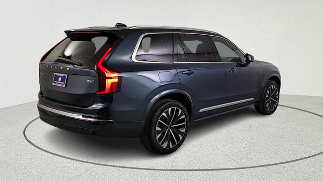 New 2026 Volvo XC90 B6 Plus w/ Protection Package Premier AWD/4WD image 7
