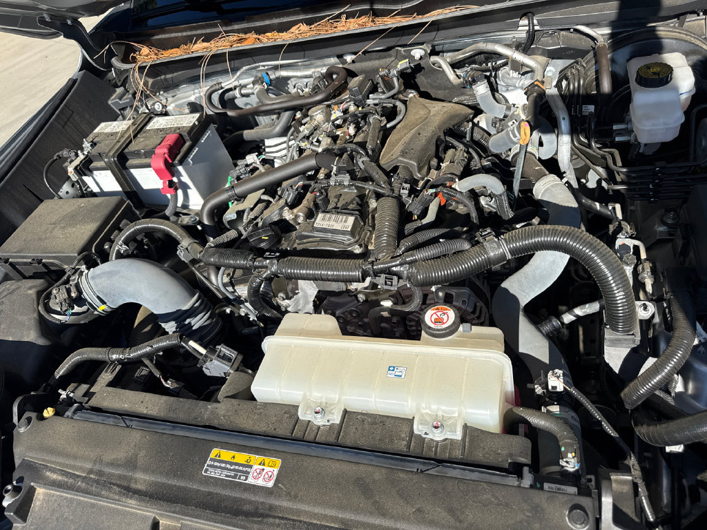Used 2024 Toyota Tacoma SR5 w/ SR5 Upgrade Package RWD image 36